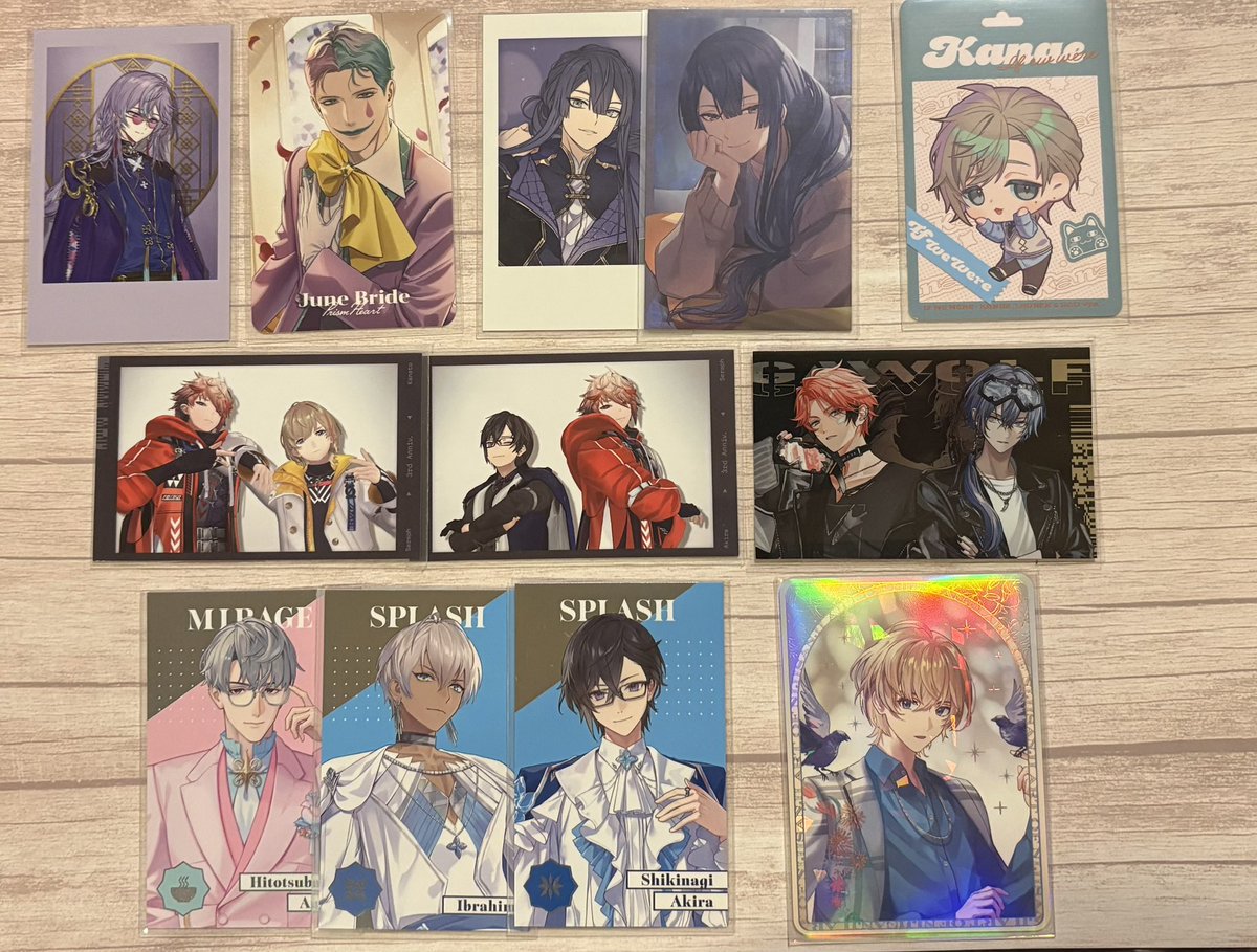 SARA__1582's tweet photo. 【交換】にじさんじ 缶バッジ チェキ風カード コレクションカード 特典

譲→画像1～4枚目

求→画像5〜8枚目それぞれ1点ずつ or
      定価 (特典 300円) ＋送料

Yahoo！フリマ 又は メルカリでの
交換希望です。
お気軽にお声掛け下さい。 https://t.co/IcqBdEasLU