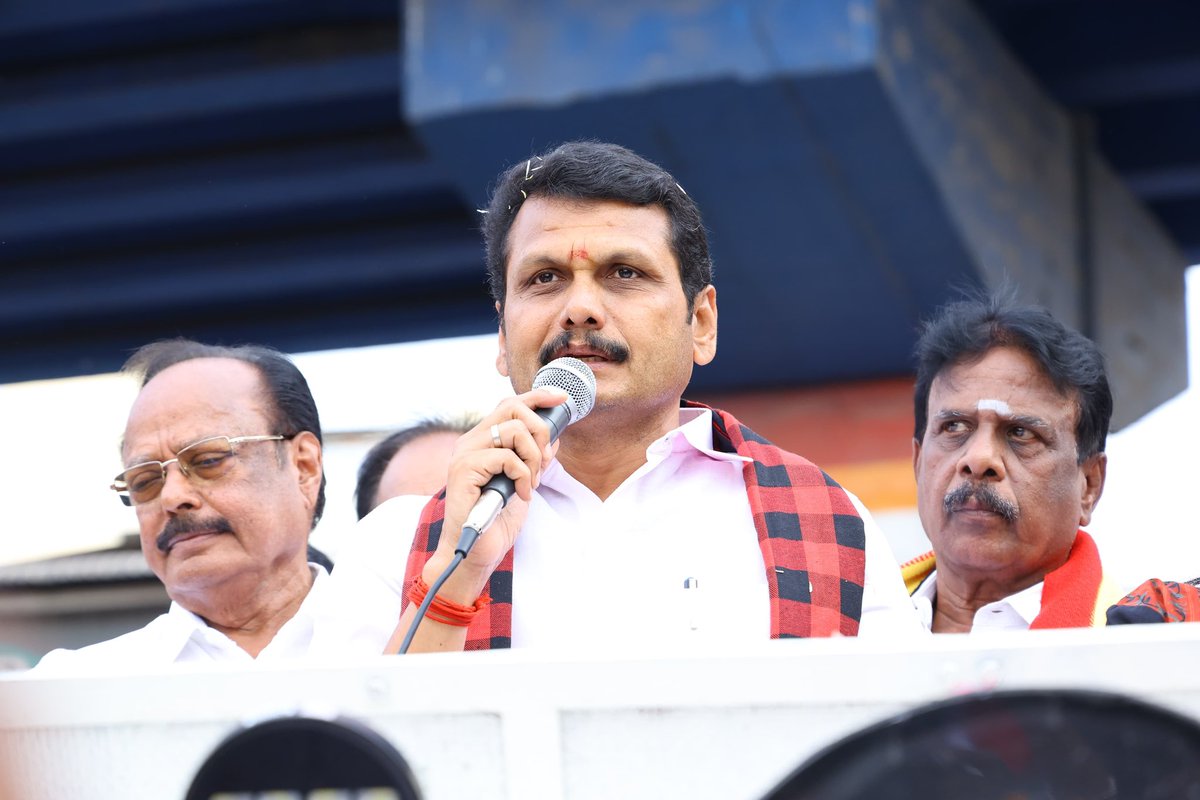 V_Senthilbalaji's tweet photo. சிறுபான்மையினர் தொழில் தொடங்க TAMCO மூலம் கடன்பெறும் உச்சவரம்பின் அளவு 30 லட்சம் ரூபாயாக உயர்த்தப்படும் என்று கழகத்தின் தேர்தல் வாக்குறுதியில் அறிவித்துள்ள மாண்புமிகு தமிழ்நாடு முதலமைச்சர் தளபதி @mkstalin அவர்களின் நல்லாசிகளுடன், இன்று, கோவை மாவட்டம், கோவை தெற்கு சட்டமன்ற தொகுதி, கோட்டைமேடு பகுதியில்,  திராவிடர் கழக துணைப் பொதுச் செயலாளர், வழக்கறிஞர் செ.மெ.மதிவதனி அவர்களுடன் உதயசூரியன் சின்னத்திற்கு வாக்கு கேட்டு தேர்தல் பரப்புரை மேற்கொண்ட போது..

வாக்களிப்பீர் உதயசூரியன் 🌄 

#கோவை_தெற்கு
#VoteForDMK
#ஸ்டாலின்_தொடரட்டும்
#தமிழ்நாடு_வெல்லட்டும்