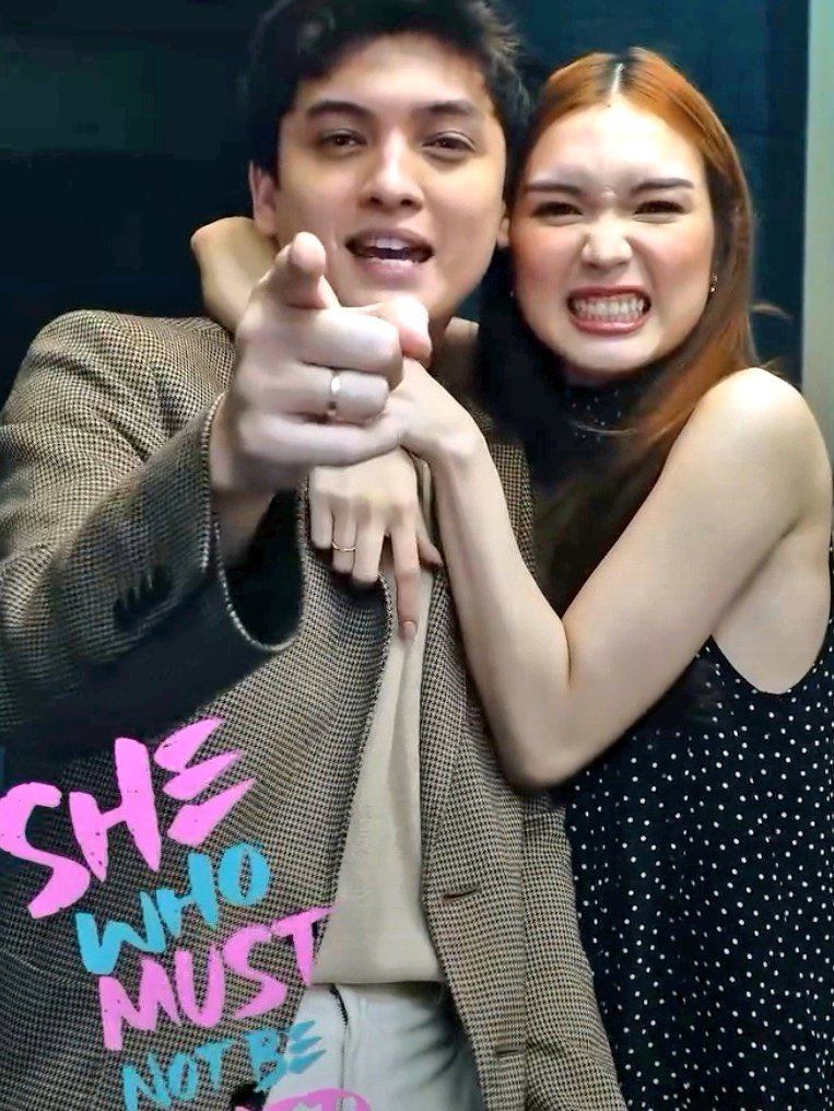 truthfvcks's tweet photo. ginawang dahilan yung pag pro-promote para mkpag upload ng clingy photos and videos? haha hirap nga namang mag post ng ganto pag random, masyadong magiging obvious 🫣🤐

#FranSeth 
#FrancineDiaz | #SethFedelin https://t.co/5P3ZxaZYO3