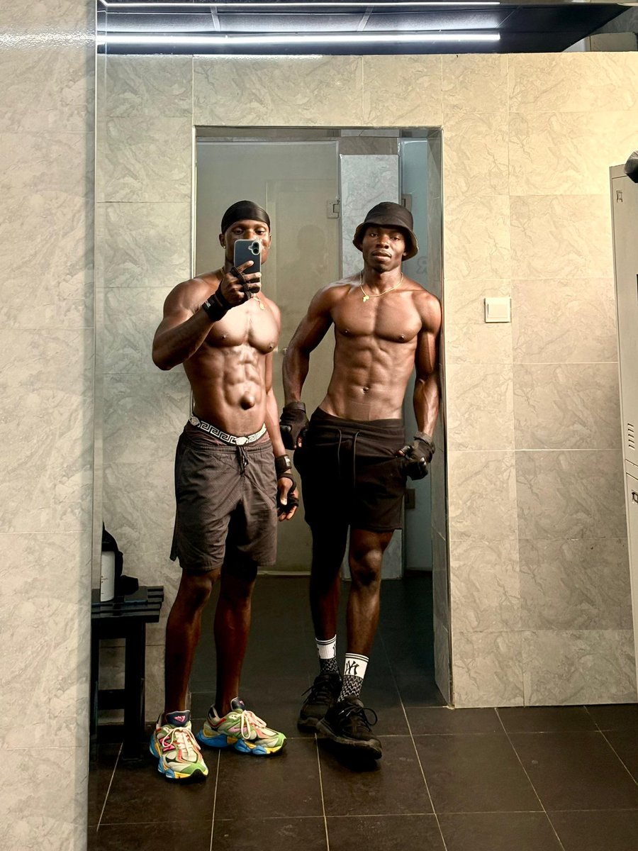 IJEM🌻 tweet media