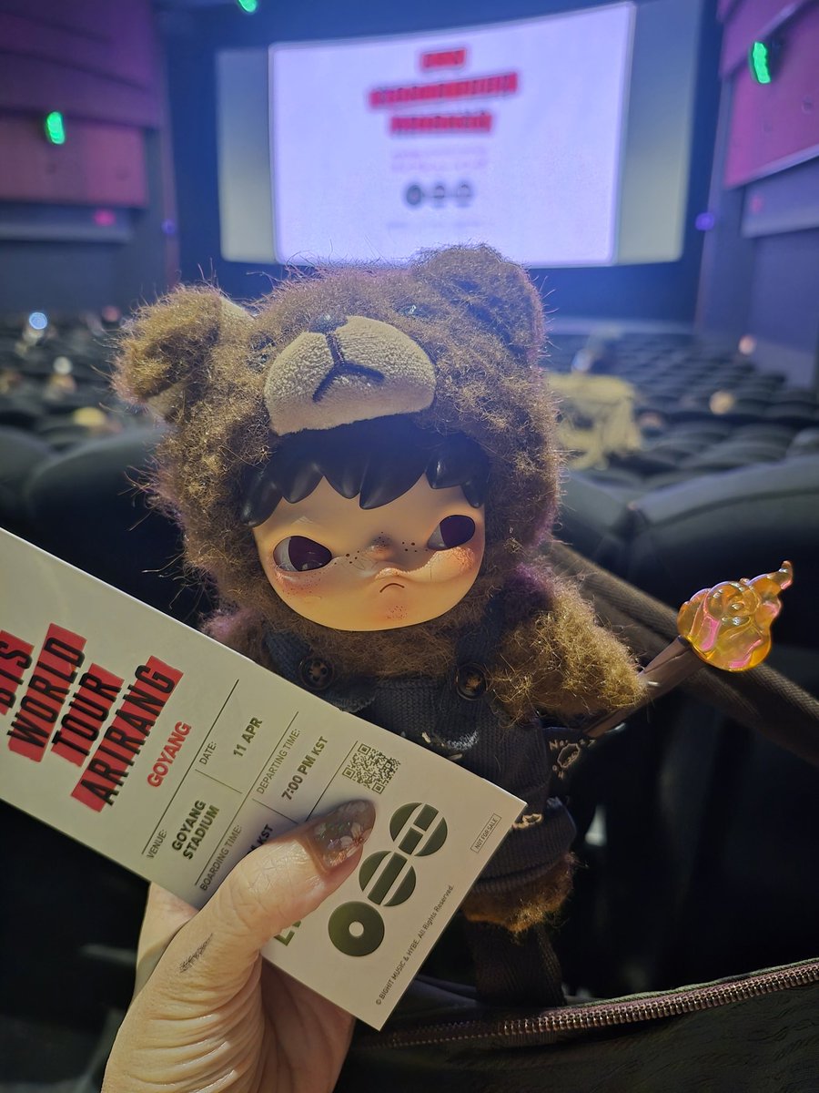 hanafuru's tweet photo. 観てきた。
終わった。
笑った。
泣いた。

。。。現場からは以上です。
(帰りの電車でじわじわ)

 #BTS_ARİRANG 
 #BTS_ARİRANG_Goyang_D2 https://t.co/Zgkgl92DZn