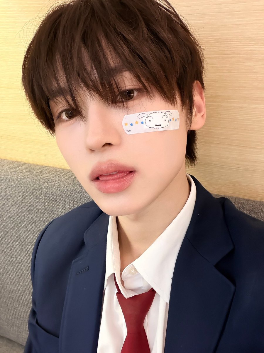 inhu0122's tweet photo. 260411 플러스챗

📚🏫

#인후 #INHU #TUNEXX #튜넥스 https://t.co/YqBMYRDdho