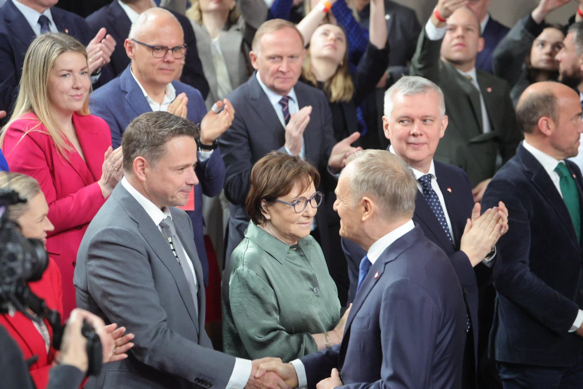 Rafał Trzaskowski tweet media