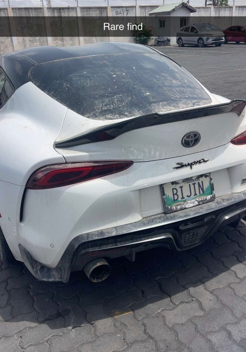 Outside With Darkseid🦉 tweet media