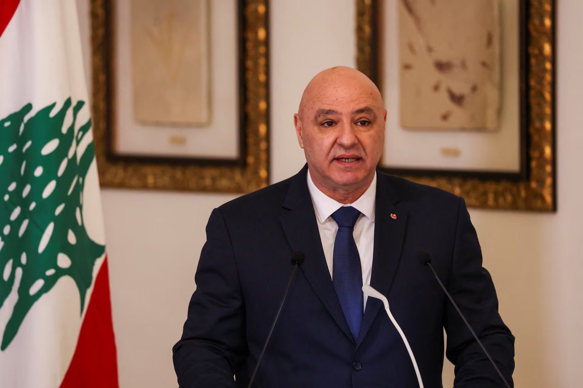 White House in Arabic البيت الأبيض بالعربية tweet media