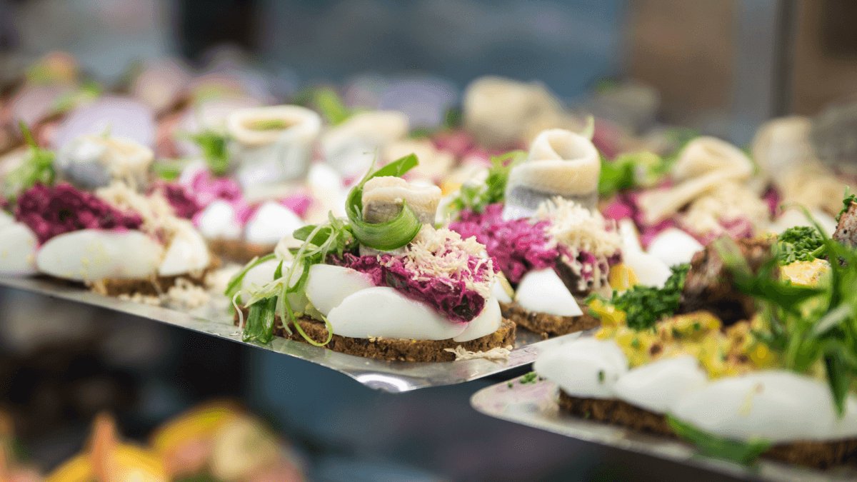 Smart_Translate's tweet image. 🇩🇰 #Danish food vocabulary: how to talk about food and drink in Denmark
babbel.com/en/magazine/ho…
via @babbel