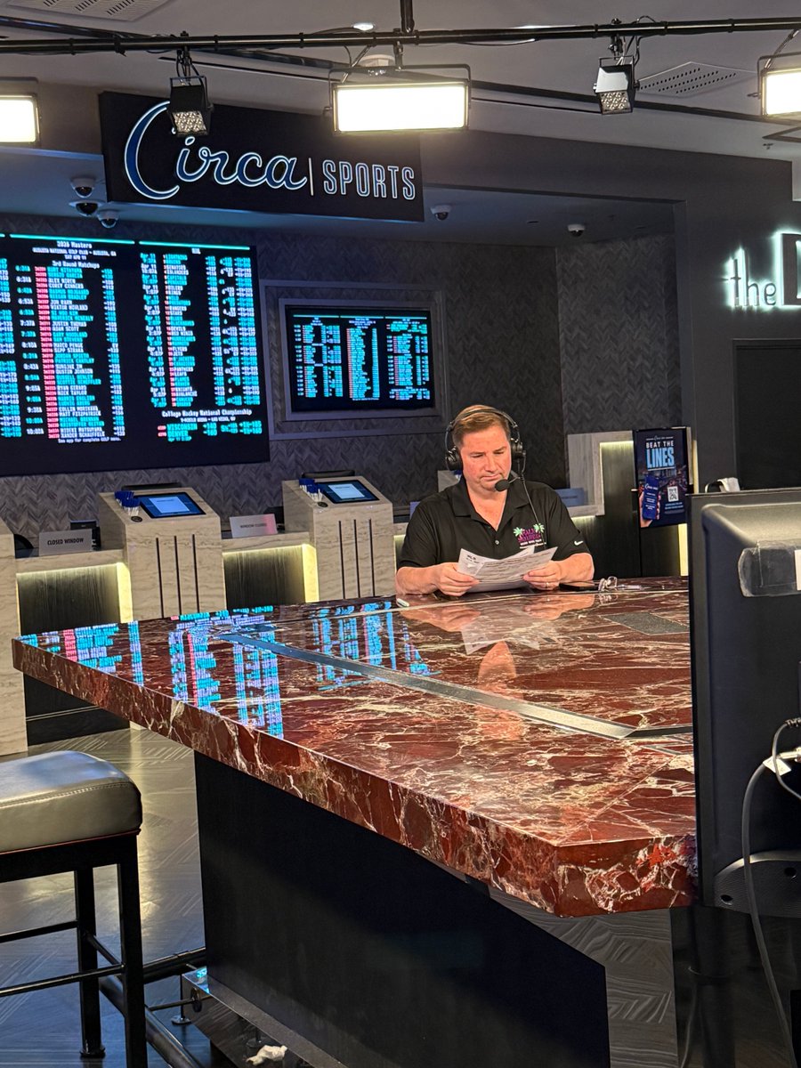 Mitch Rosen tweet media