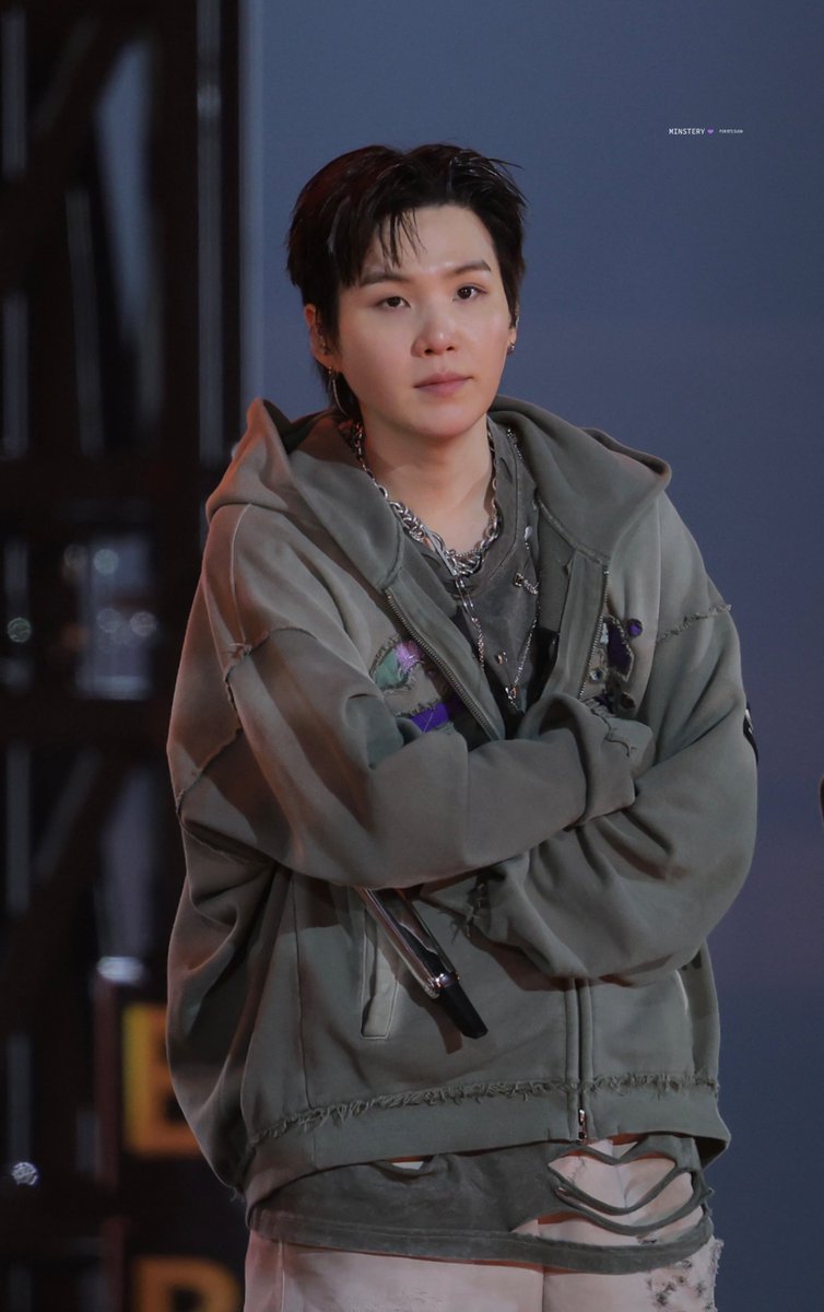 민스터리💫 tweet media