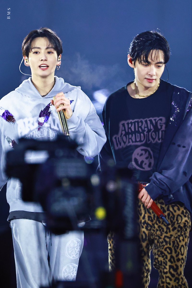 ByMySide∞KookV tweet media