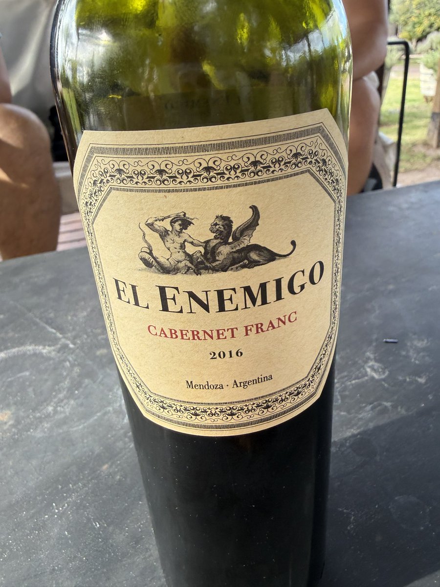 Esteban Santamarina tweet media