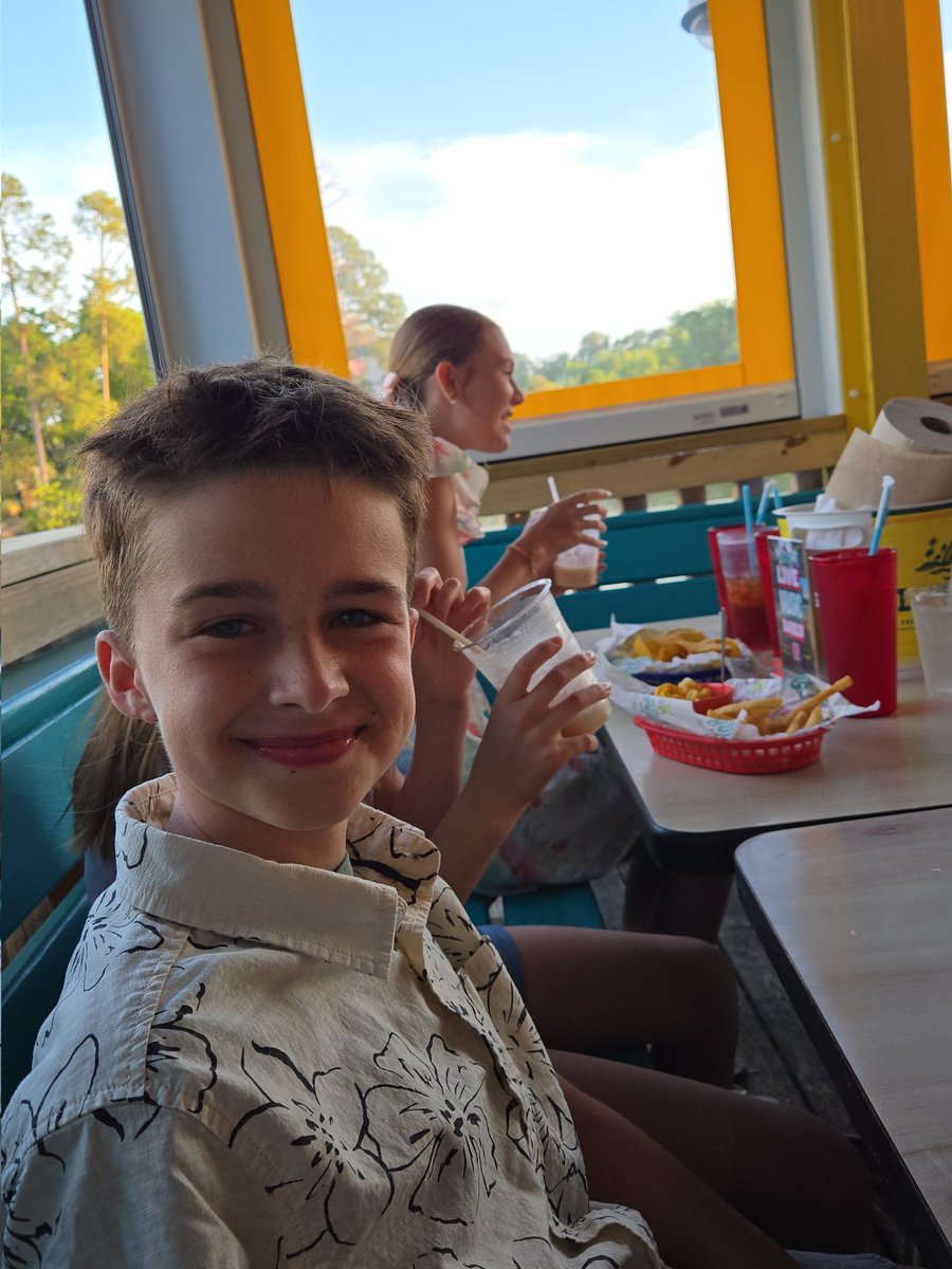 Geriatric Mid Am tweet media