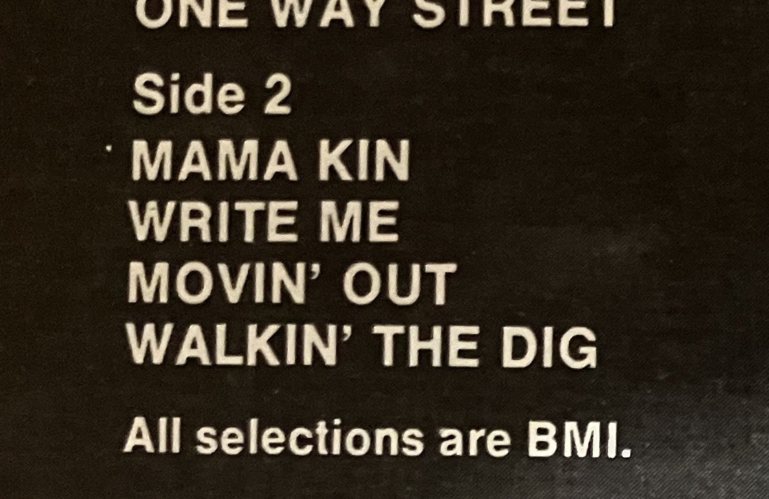 SOStoobad3's tweet photo. なんと
5LP Boxの
2024 Original Remastered(1LP)には
WALKIN' THE DIG (有名な初期盤の誤記)
になってる
気付いた瞬間 チビりそうになった
なんてファンサービスなんだろう
Love ST so sweet❤️
#Aerosmith #IamStevenT #LegendaryEdition #エアロスミス #野獣生誕 #WalkinTheDig https://t.co/cn4lIDLF3x