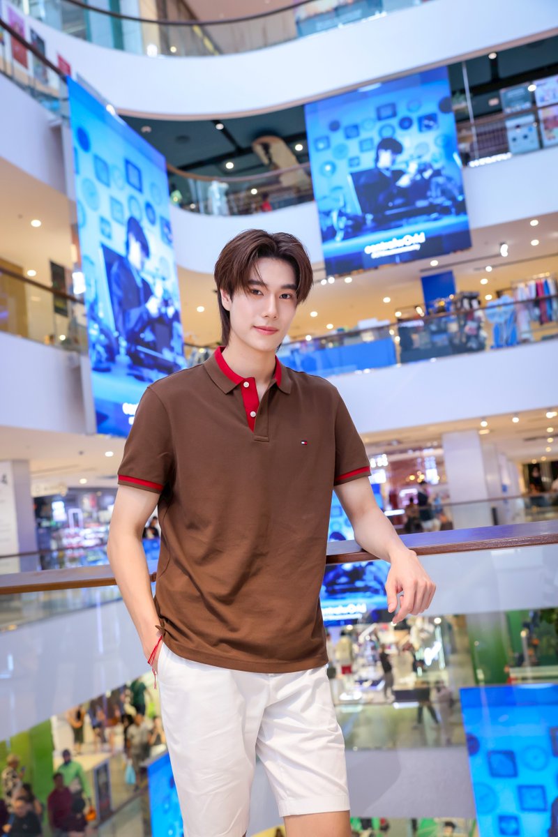 centralwOrld tweet media