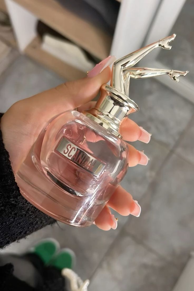 Quando vocês descobrirem que os perfumes da Virgínia são dupes de gringos e custam beeeeem mais barato, a cabeça de vocês explode 🤯