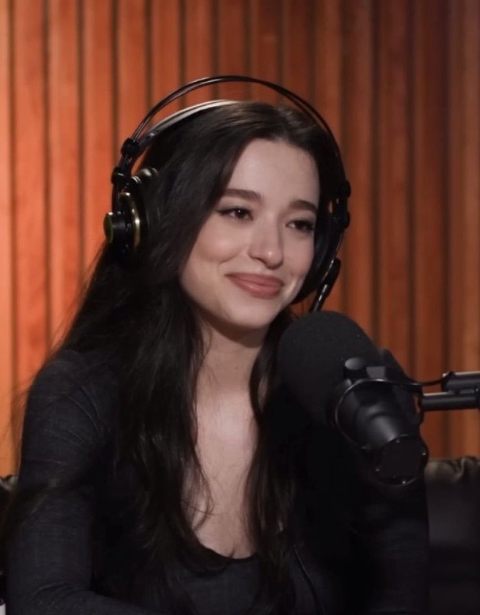 DIOR (follow limit) tweet media