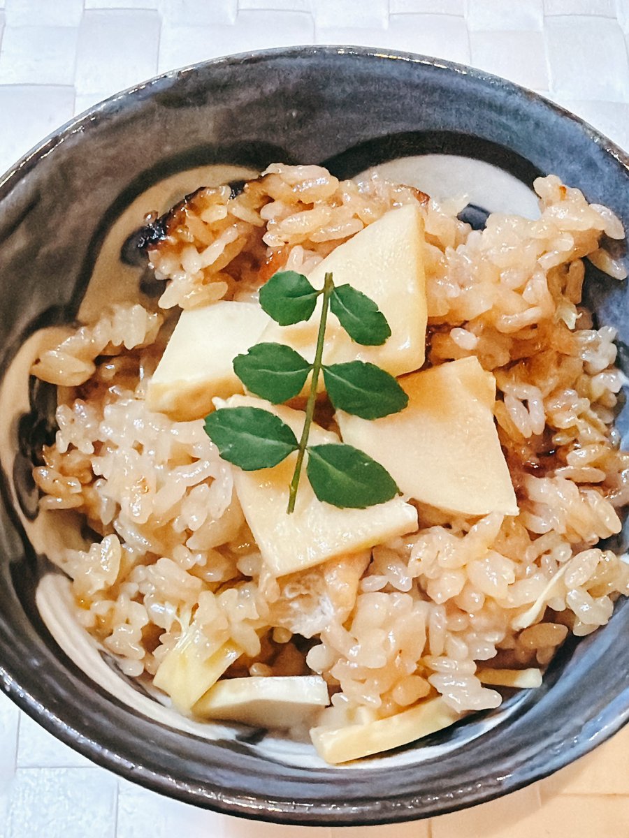 アラスカ (Alaska) tweet media