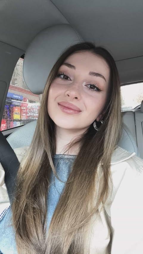 Esin 🍷 tweet media