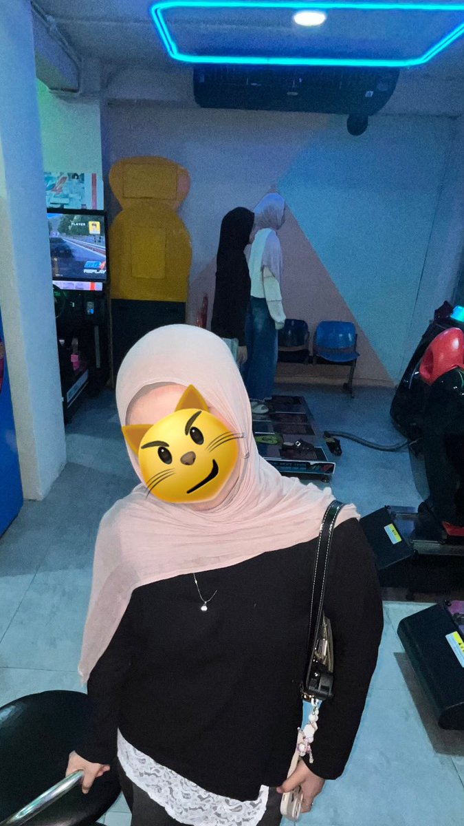callchae28's tweet photo. 40k an jugaa, gampang dibentuk, gaa numpuk, tp ini lumayan tipiss yaa, agak sedikit strugle klu make pentul, hrs hati" 

https://t.co/v56y0SsJdD https://t.co/Lk9lhi6XtX