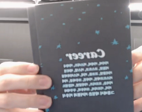 dua_0829's tweet image. 언제 올릴까 고민했는데 이제야 올리네요.
커리어선수 LCK 데뷔에 맞춰 어야(@uhya_0829)님과 함께 보냈던 인형과 잠옷, 엽서북 공유합니다.
선수가 잘해주길 바라는 마음으로 급하게 준비했었는데 결과물이 만족스러워서 행복했던 기억이 있네요.
앞으로도 많은 응원 부탁드립니다.
#career #커리어