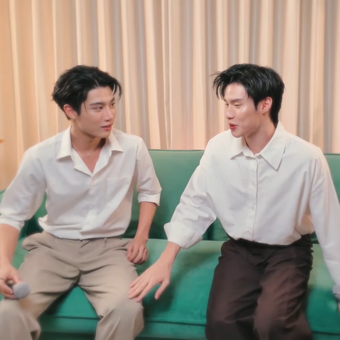 เหมือนตอนพาแมวใหม่เข้าบ้านแล้วน้องพยายามปรับตัวเข้าหากัน