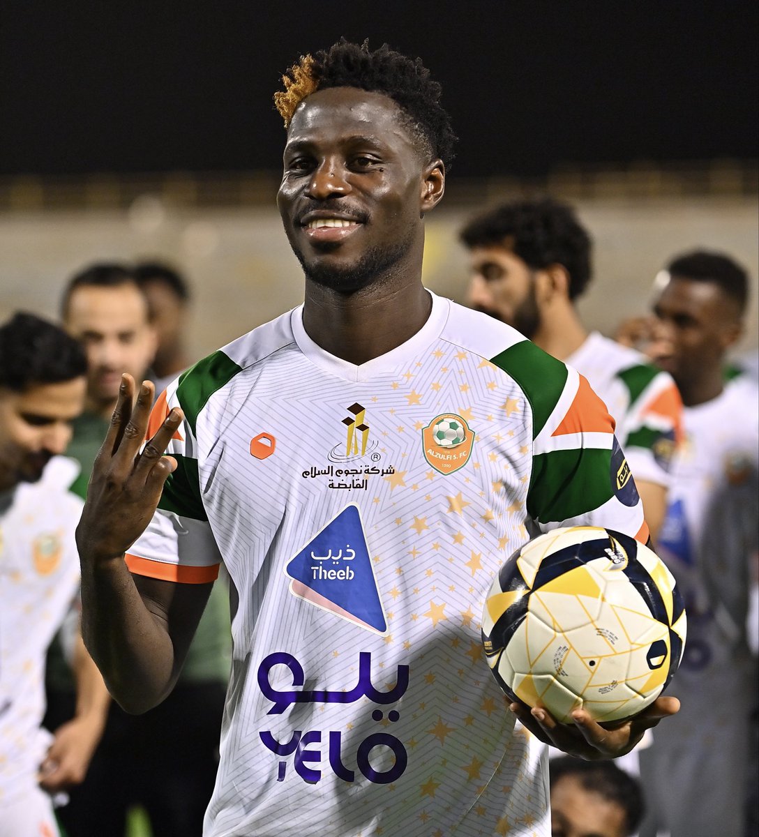 ستوديو الزلفي tweet media