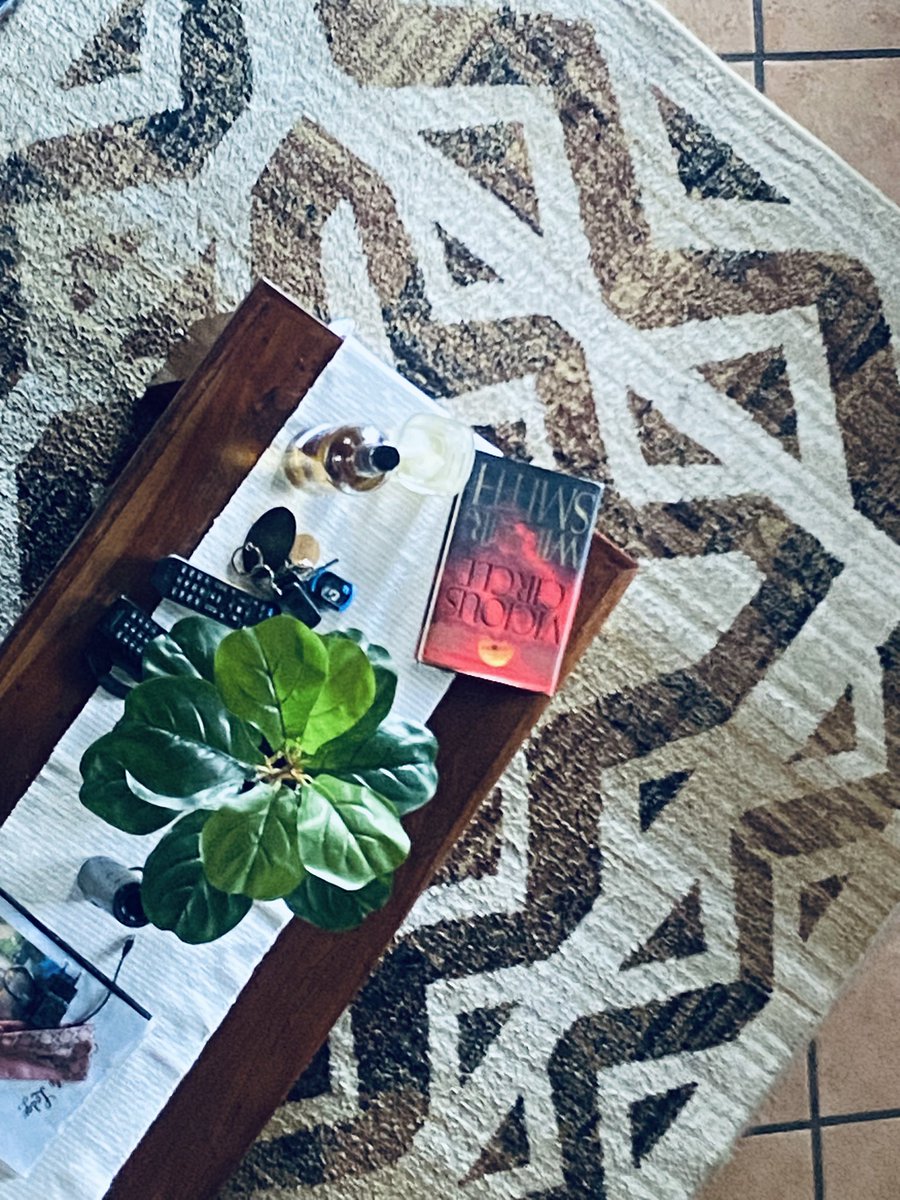 Godol’ehashini tweet media