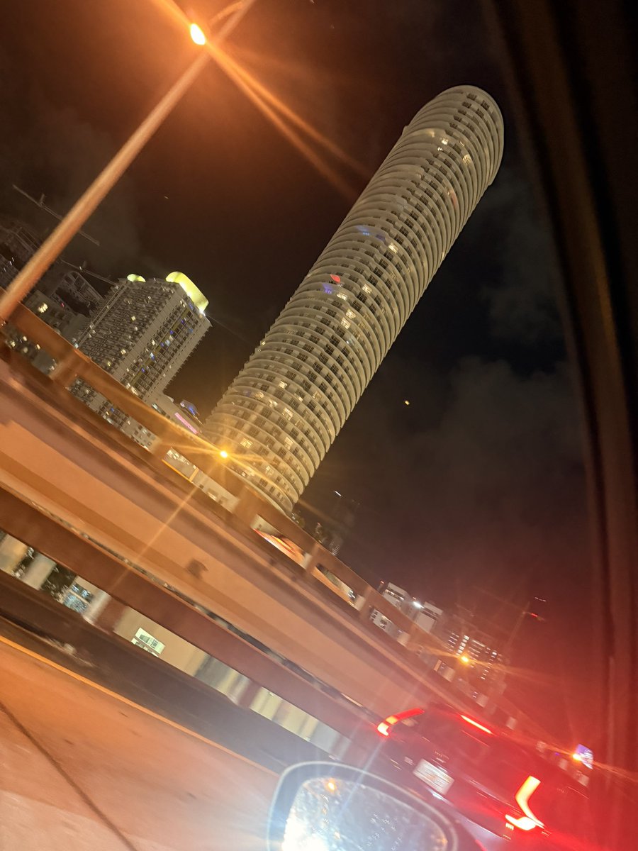 Miami for the weekend 🤞🏽