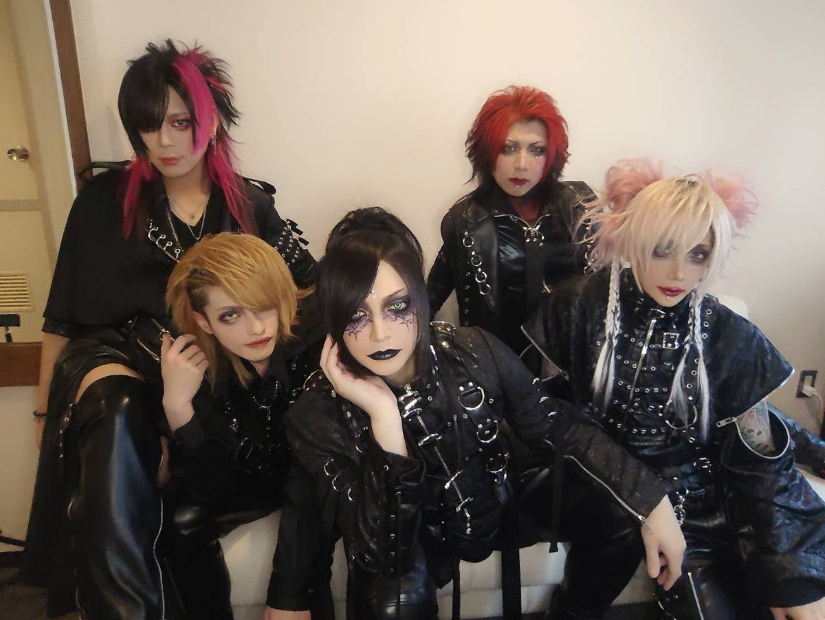 GERTENA / IN THE DARK プレミアムチケット配布盤 【公式通販】