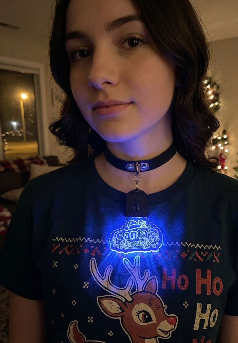 IoT_Monitor's tweet image. Find your unique style with our chokers. Adjustable details make it easy to style with different necklines. Worth a closer look if this is your style. gamechngr.com #techwear #customtechwear