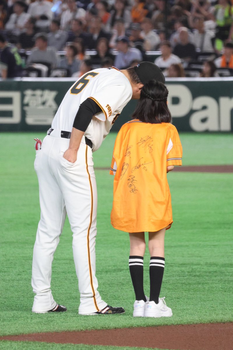 ななコロ tweet media