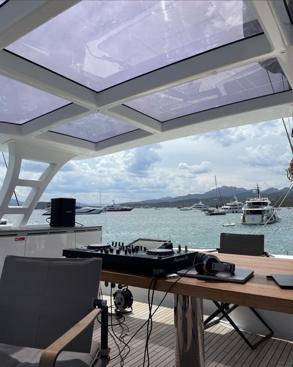 the culture 2.0 | magazine tweet media