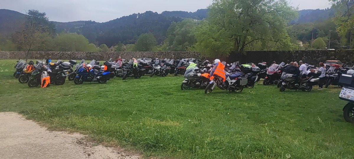 blacwidow tweet media