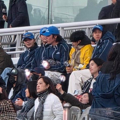 🐰ᡣ𐭩 tweet media