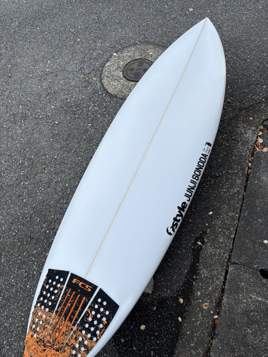 yogon5's tweet photo. 春なのでWax OFF😍すっべすべ https://t.co/7O5JLmv4XA