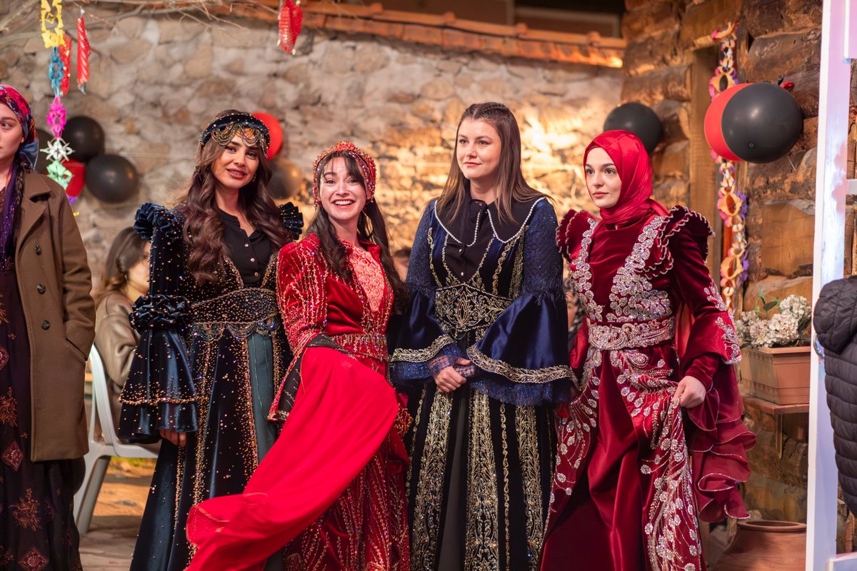 Gönül Dağı tweet media