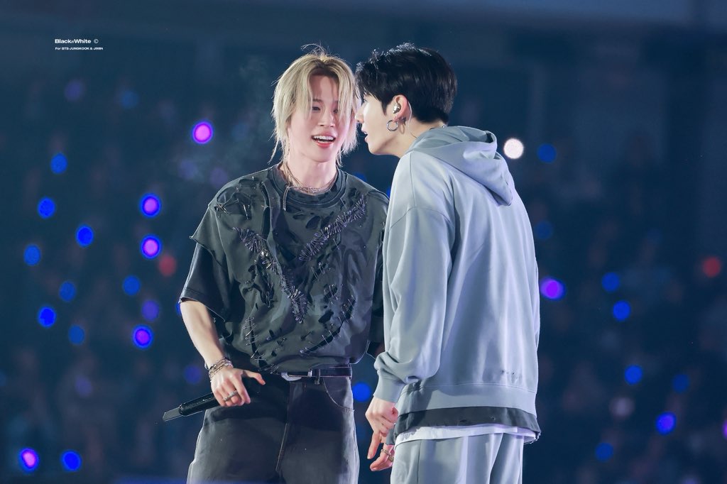 BLACK N WHITE tweet media