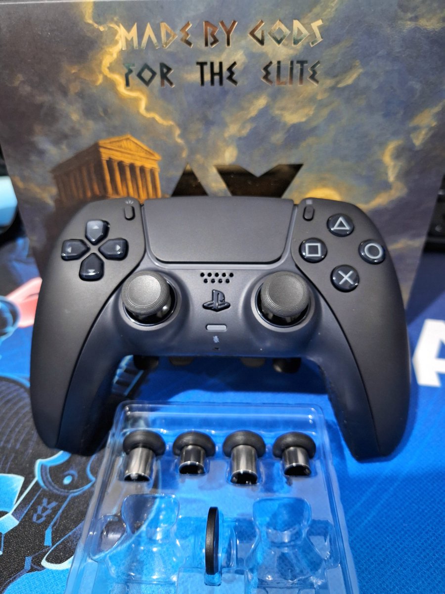 oEverson tweet media