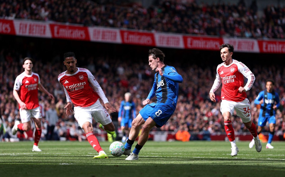 The Touchline | 𝐓 tweet media