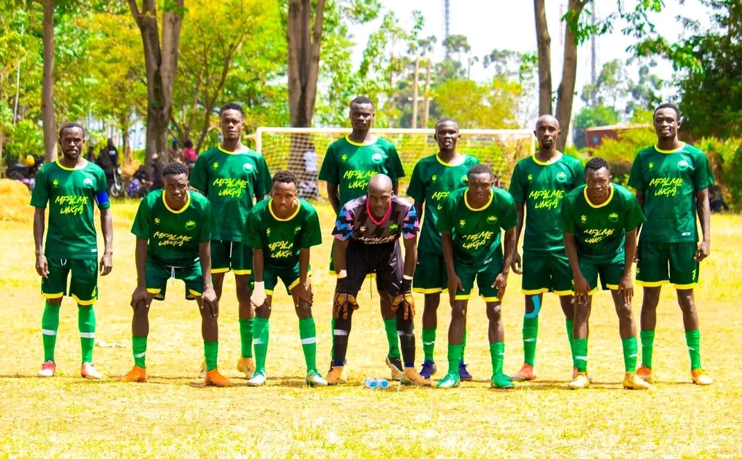 Mfalme FC whitewashed Murang'a seal 5-1 in the FKF Cup to book a slot in the quarterfinal in a match played at Eldoret showgrounds. 

Payai Arok, Amos Kanyere with a brace and a goal from Felix Ochieng eliminated Premier League outfit.

#fkfdivone2026 
#FootballKE