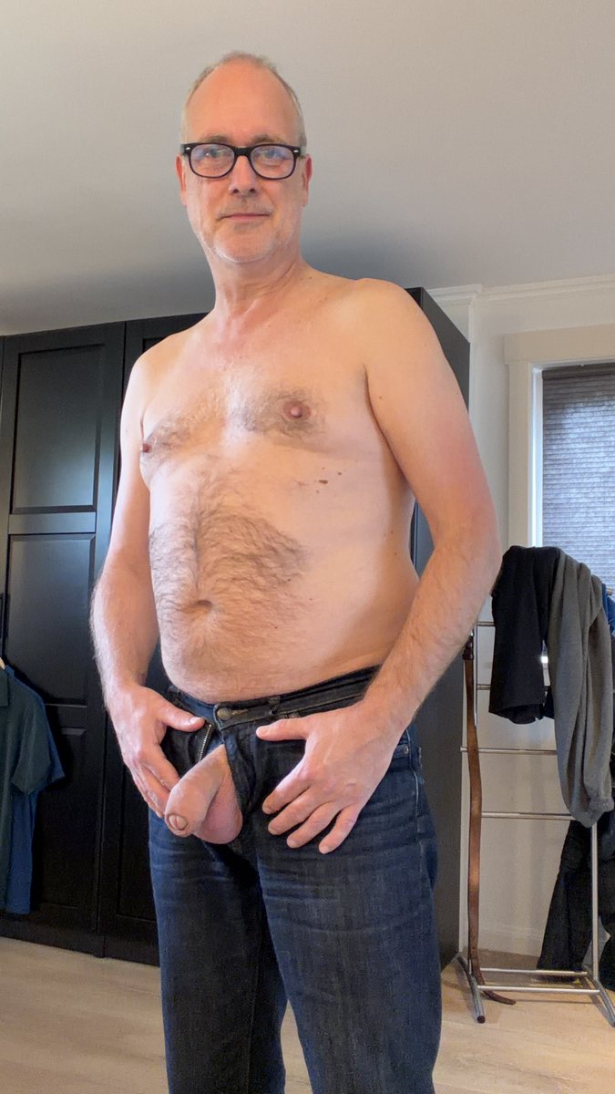 eduardsletje1's tweet photo. Horny https://t.co/tg8gShDspR