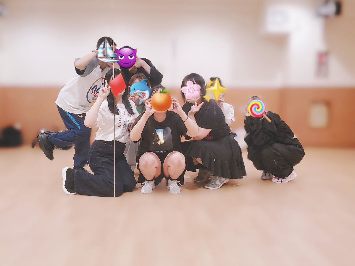5/24 ＃アニウン の練習してきました！
沢山踊って頑張りました💪
膝を壊すくらいこれからもがんばりましょう(嘘)
楽しいセトリです。お楽しみに❤️
＃あくれぼ