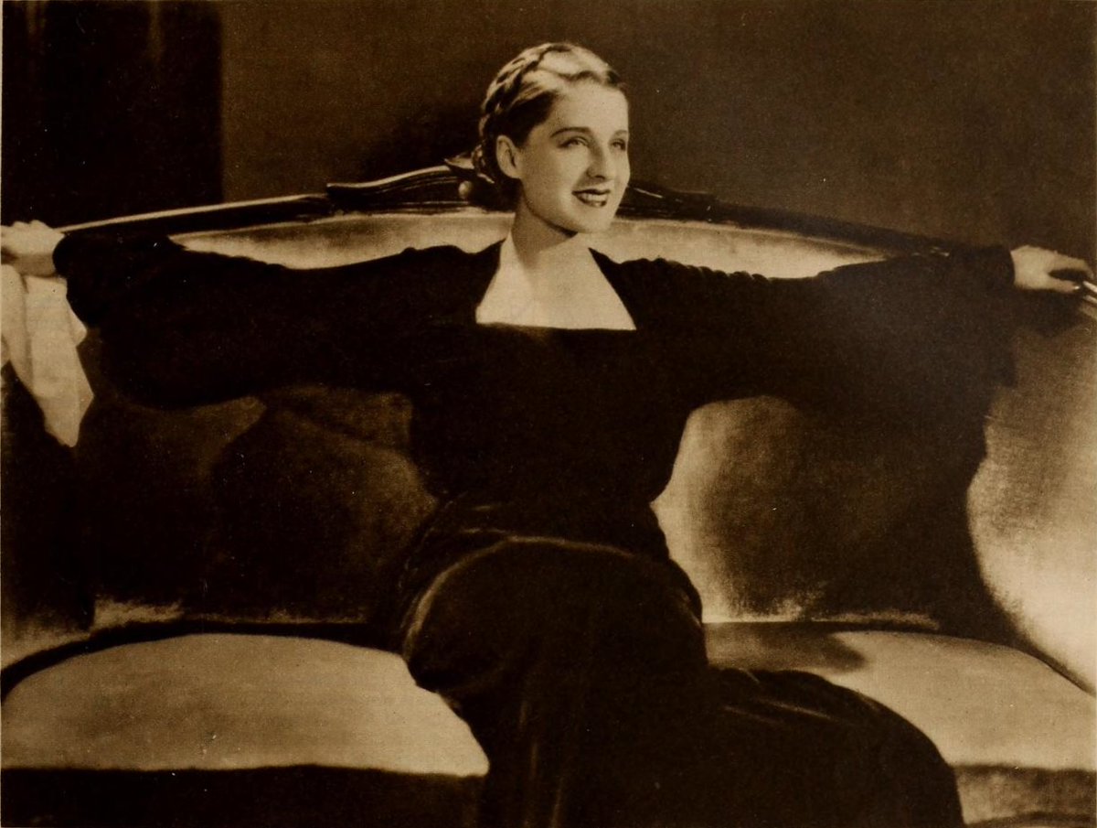 WallaceReid* tweet media