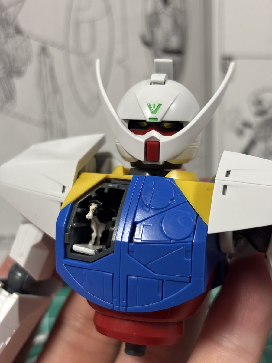 センリ tweet media