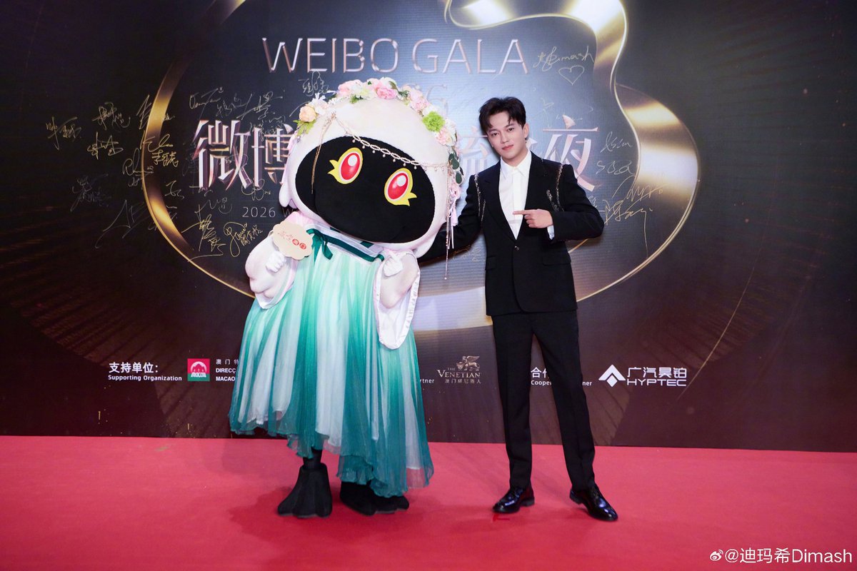 Dimash_EurasianDears tweet media