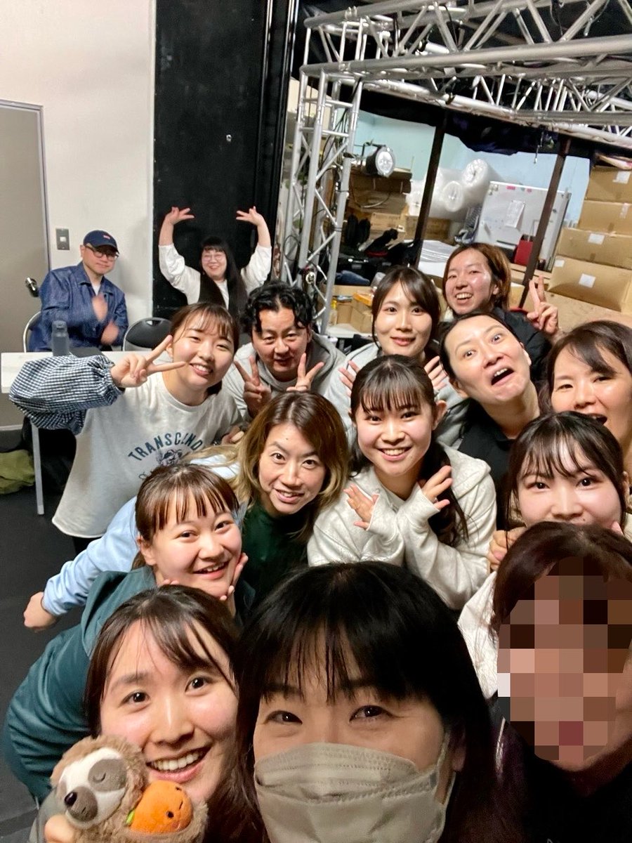 オーディション後初稽古！ 基礎と表現力を磨くダンスに、一人ひとりご丁寧なフィードバックをいただいたお歌の発声練習…身が引き締まるぅ
そして新しい脚本！キャスティングは実はまだまだ検討中…けど、楽しい作品になることだけは間違いなし💓
#劇団カスタリア
#ミュージカル
#社会人劇団