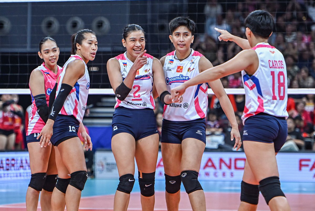 WIN-STREAK FINALLY BROKEN! 🔥

Creamline Cool Smashers defeated the PLDT High Speed Hitters in their first game of the semifinals of All-Filipino Conference in FIVE SETS! 

HUGEEEE CONGRATULATIONS! 👏 #PVL2026