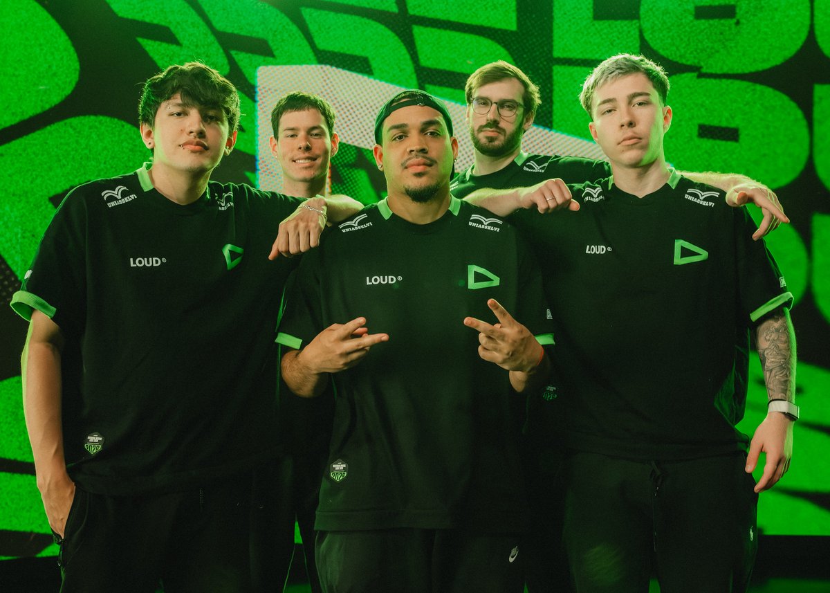 ATUALIZADO tweet media