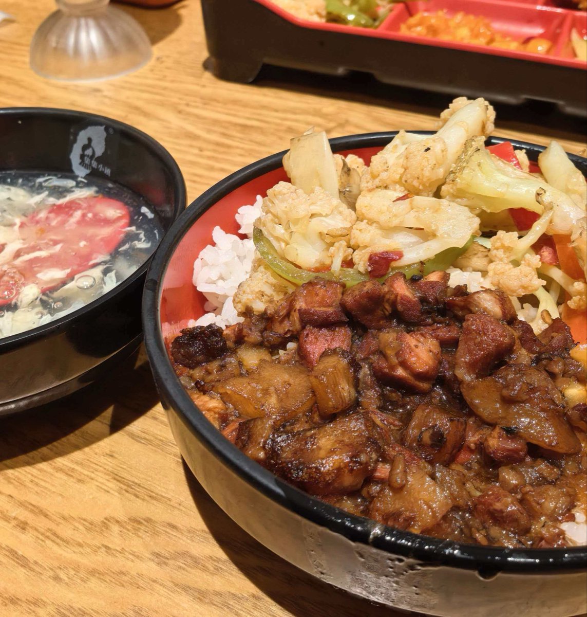 月亮睡着啦 tweet media