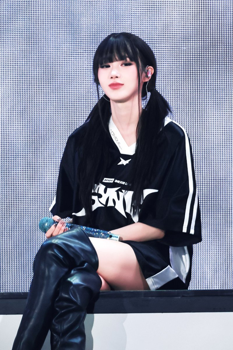 ssky20001030's tweet photo. 260411
#aespa #GISELLE #ジゼル #지젤 #에스파 https://t.co/oprzc3T67P