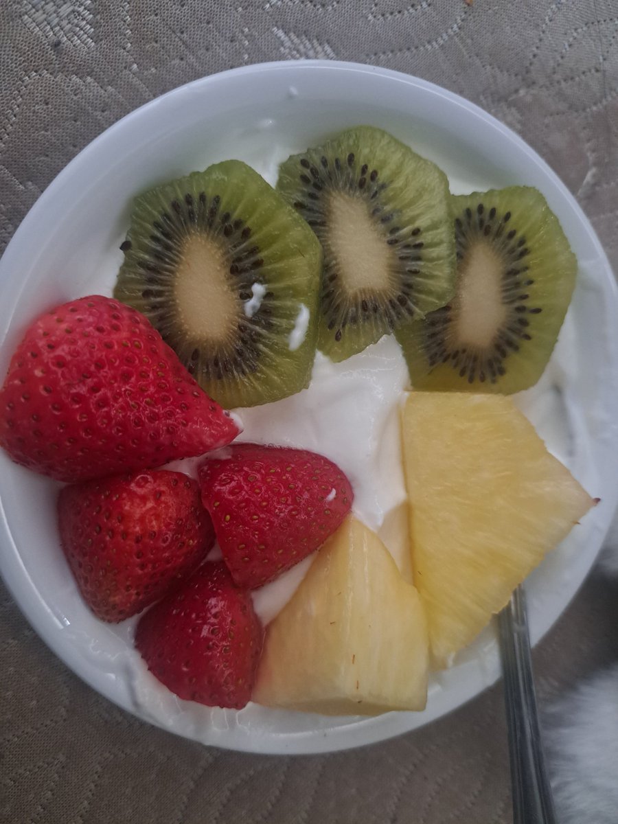 Andrew (shedtwt larper) tweet media